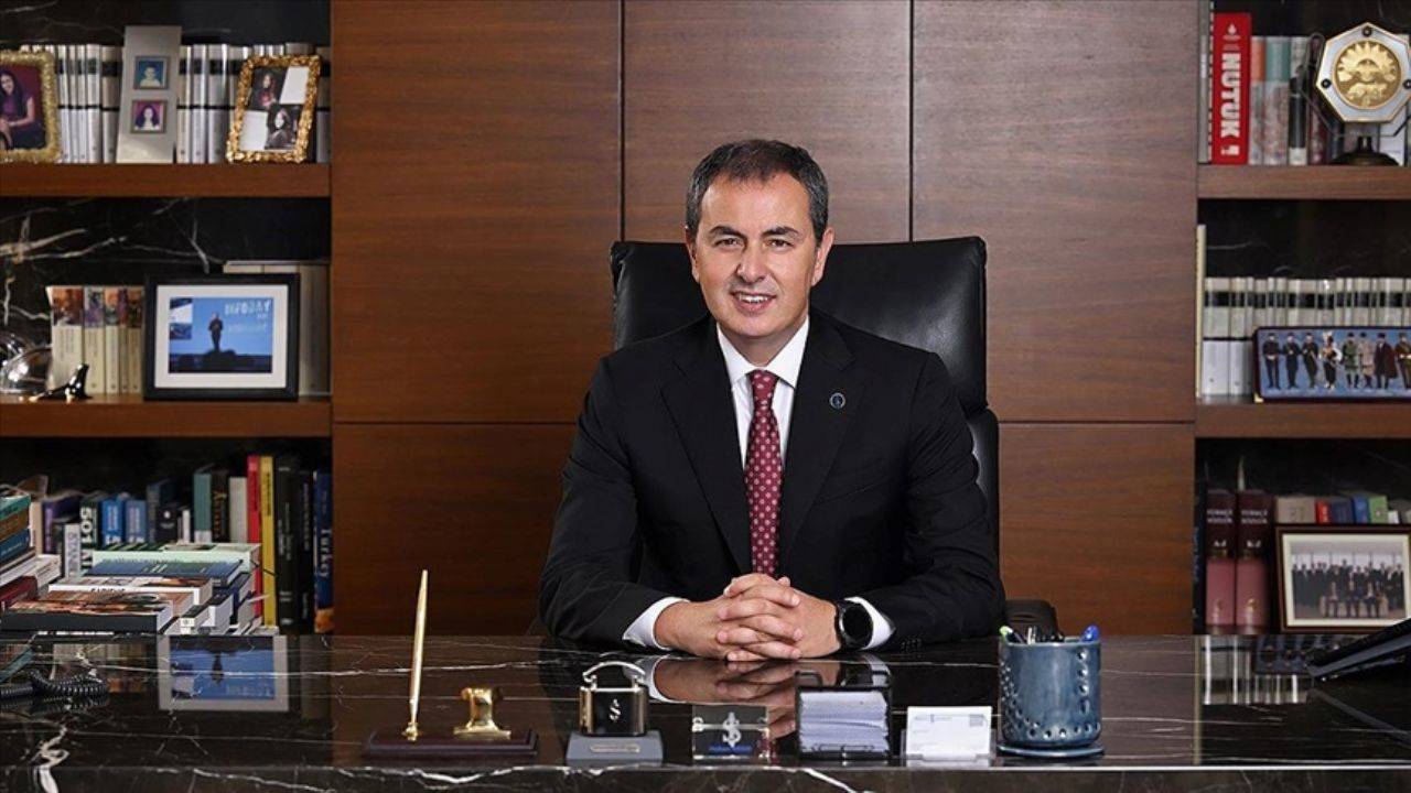 İş Bankası Genel Müdürü Akan: Kiracıyım, oturduğum evden çıkmak durumunda kaldım